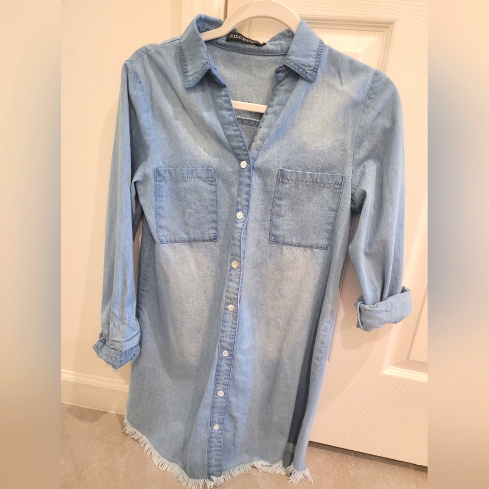 Jean style dress with sleeves